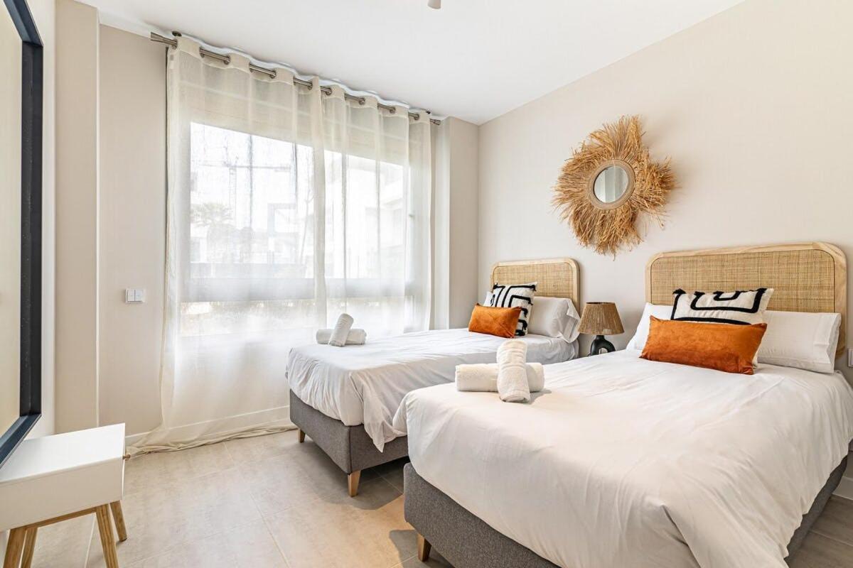 Vanian Gardens - 3br With Garden Appartement